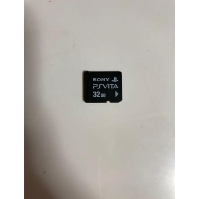 PlayStation VITA 32Gメモリーカード付