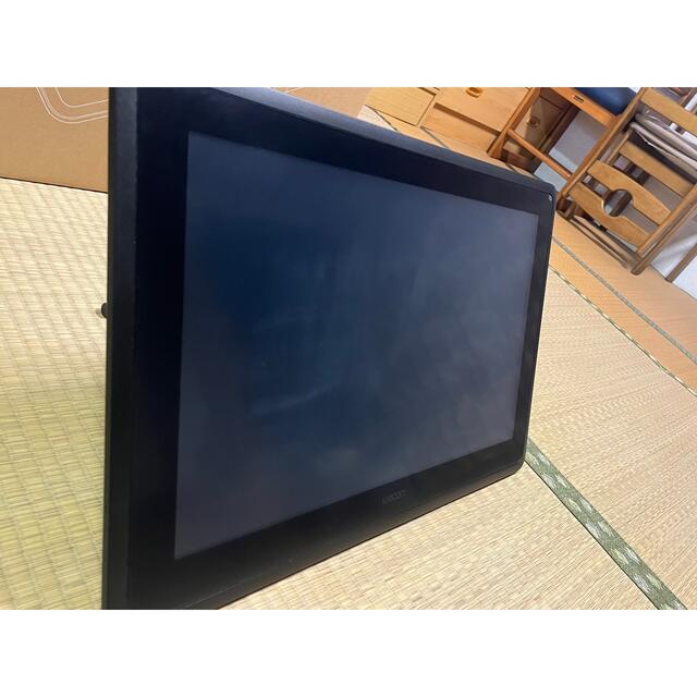 Wacom(ワコム)の［美品］値下げ中！Wacom Cintiq 22 <DTK-2260/K0D>  スマホ/家電/カメラのPC/タブレット(ディスプレイ)の商品写真