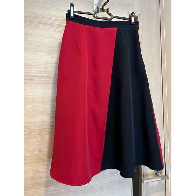 新品タグ付き　フレアスカートMサイズ　秋物 レディースのスカート(ひざ丈スカート)の商品写真