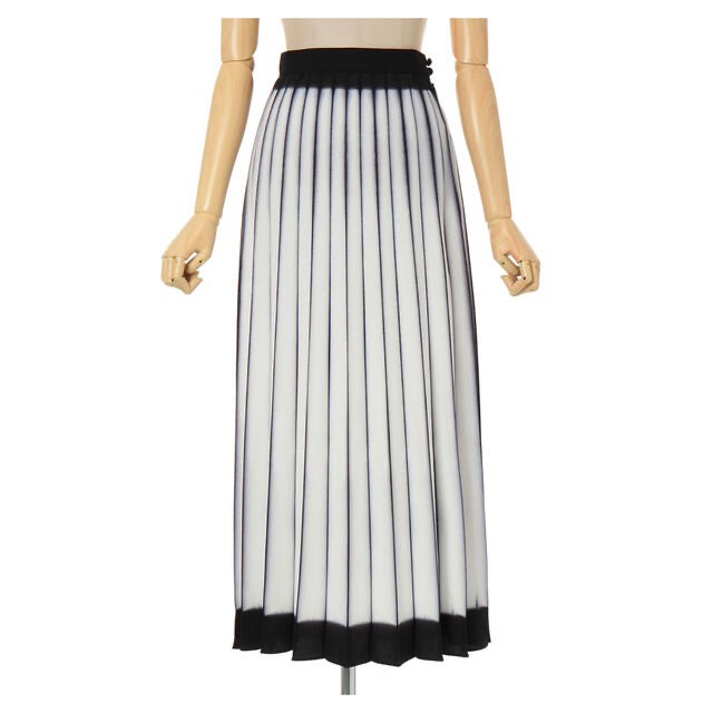 Itajime shibori pleated skirt white 1