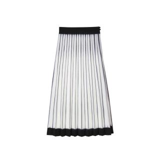 マメ(mame)のItajime shibori pleated skirt white 1(ロングスカート)