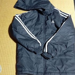 アディダス(adidas)のアディダスジャンバー１5０㌢フードあり(ジャケット/上着)