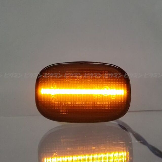 MR2 SW20 シーケンシャル ウインカー LED サイドマーカー 37 自動車/バイクの自動車(車種別パーツ)の商品写真