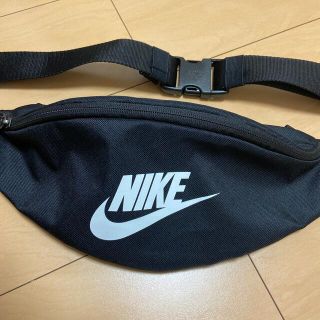 ナイキ(NIKE)のNIKE ボディーバック(ショルダーバッグ)