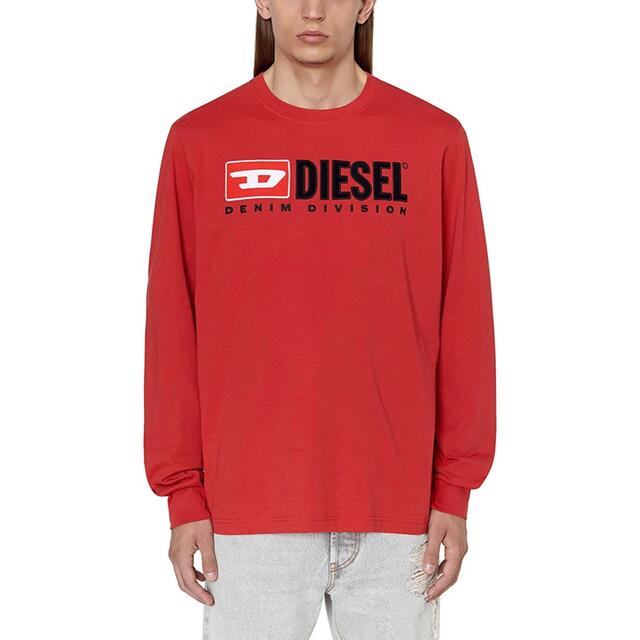 DIESEL(ディーゼル)のDIESEL  新品未使用　Lサイズ　ロンT   Tシャツ　長袖　赤　ディーゼル メンズのトップス(Tシャツ/カットソー(七分/長袖))の商品写真