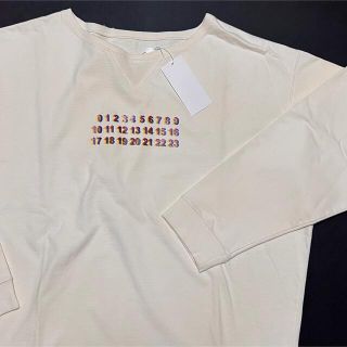 マルタンマルジェラ(Maison Martin Margiela)の新品 メゾンマルジェラ オーバーサイズ カレンダー ロゴ スウェット トレーナー(スウェット)