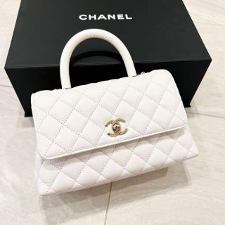 シャネル 白 ショルダーバッグ(レディース)の通販 1,000点以上 シャネル 白 ショルダーバッグ(レディース)の通販 1,000点以上