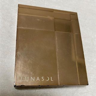 ルナソル(LUNASOL)のルナソル　アイシャドウ　スキンモデリングアイズ02 ベージュオレンジ(アイシャドウ)