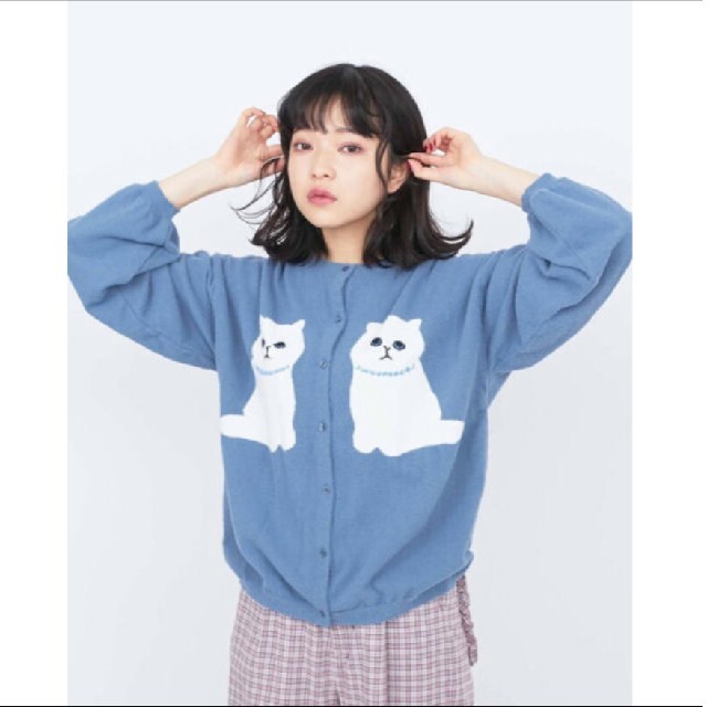 merry jenny(メリージェニー)の【レア】merry jenny cat×catカーディガン(レッド) レディースのトップス(カーディガン)の商品写真