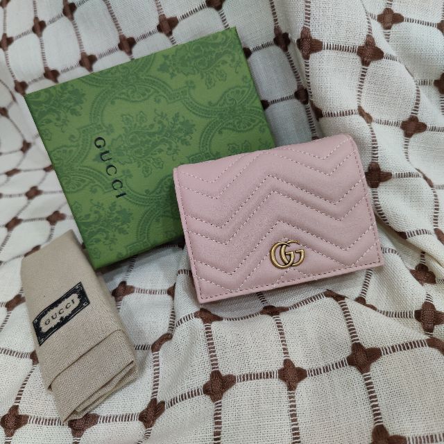 GUCCI グッチ GGマーモント 二つ折り 財布 ベージュ - sartook.ir