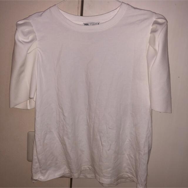ZARA(ザラ)の【夏物大セール】ZARA  白　トップス　Tシャツ　カットソー メンズのトップス(Tシャツ/カットソー(半袖/袖なし))の商品写真