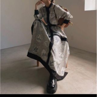 ワンピースLANDSCAPE SCARF DRESS  Sサイズ