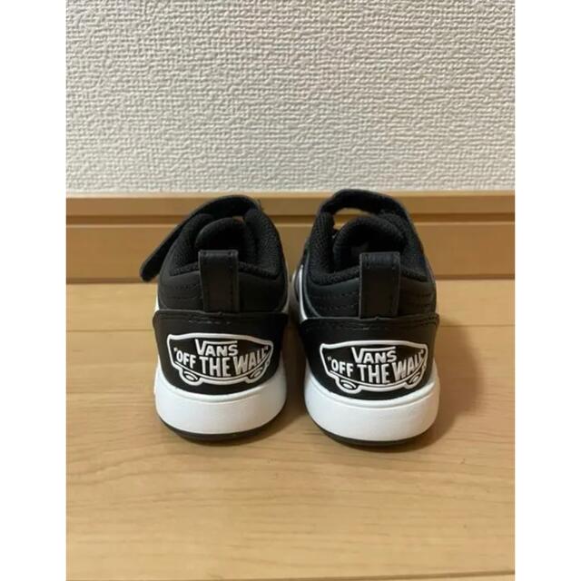 VANS(ヴァンズ)のVANS キッズスニーカー 15cm ブラック/ホワイト キッズ/ベビー/マタニティのキッズ靴/シューズ(15cm~)(スニーカー)の商品写真