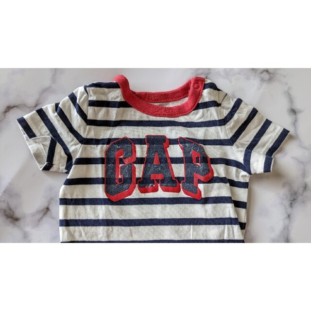 babyGAP(ベビーギャップ)のベビー服　70cm　ロンパース キッズ/ベビー/マタニティのベビー服(~85cm)(ロンパース)の商品写真
