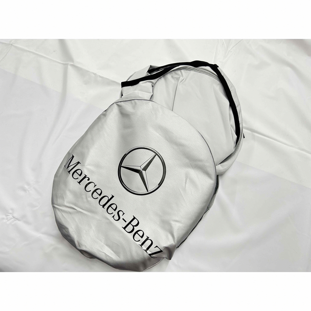 Mercedes-Benz(メルセデスベンツ)のR171 SLKクラスメルセデスベンツ純正アクセサリー　サンシェード 自動車/バイクの自動車(車内アクセサリ)の商品写真
