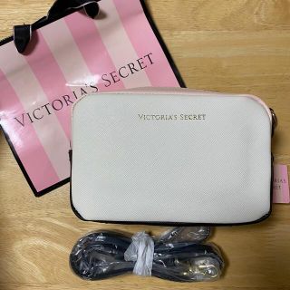 ヴィクトリアズシークレット(Victoria's Secret)の【新品タグ付き】Victoria's Secret ポーチ(ポーチ)