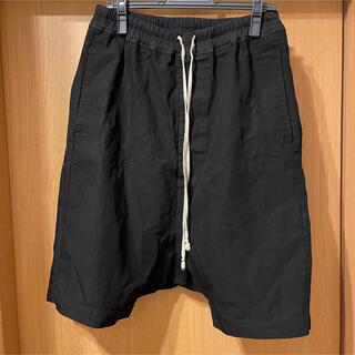 リックオウエンス(Rick Owens)の【jjta様専用】Rick Owens pods shorts (ショートパンツ)