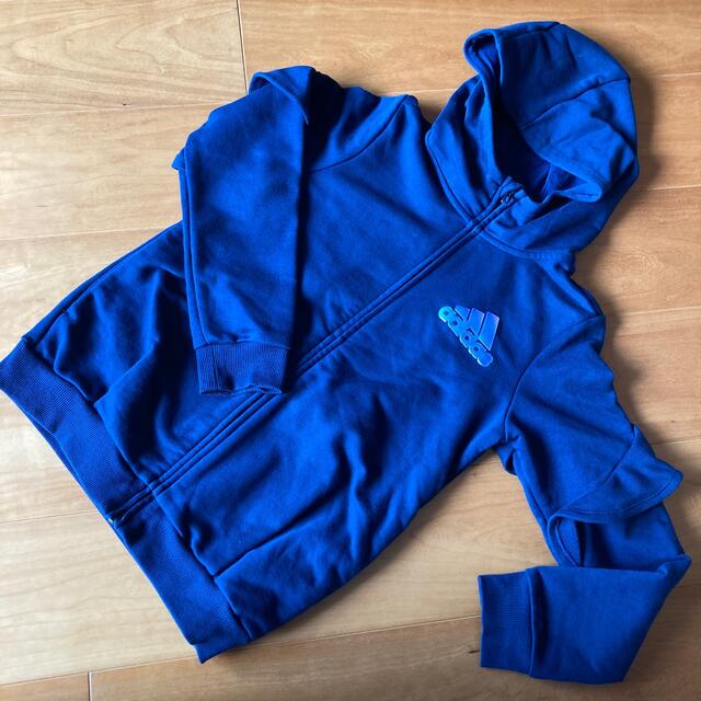 adidas(アディダス)のadidas 150パーカー キッズ/ベビー/マタニティのキッズ服女の子用(90cm~)(ジャケット/上着)の商品写真