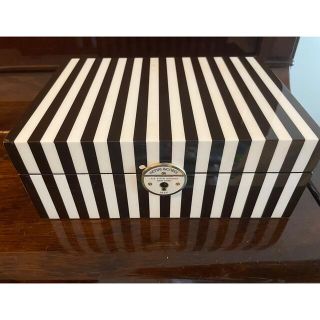 ヘンリベンデル(Henri Bendel)のジュエリーボックス　NYヘンリベンデル　ブラウン(その他)