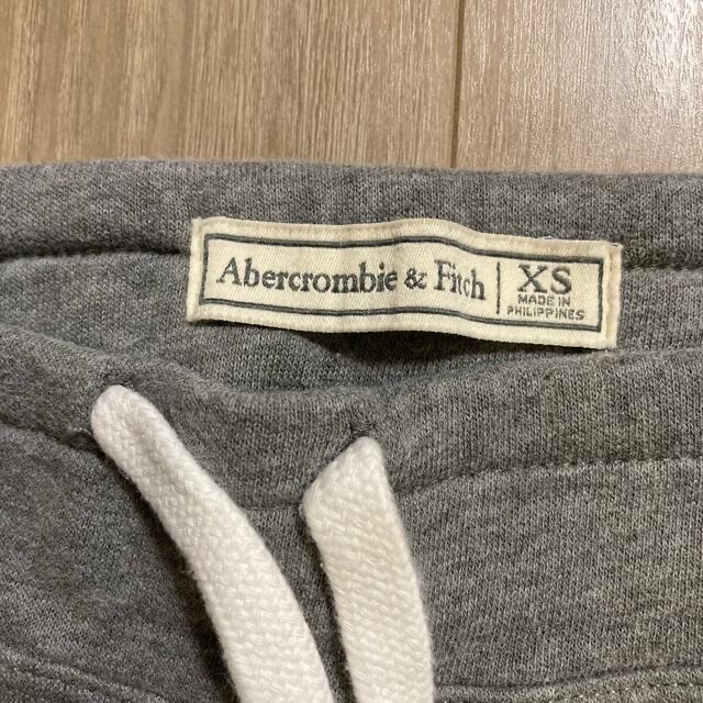 Abercrombie&Fitch(アバクロンビーアンドフィッチ)の【美品】アバクロンビーフィッチ　裏起毛スエットパンツ レディースのパンツ(カジュアルパンツ)の商品写真