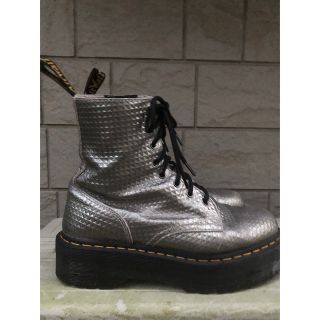 ドクターマーチン(Dr.Martens)のシルバー jadon stud emboss プラットフォーム(ブーツ)