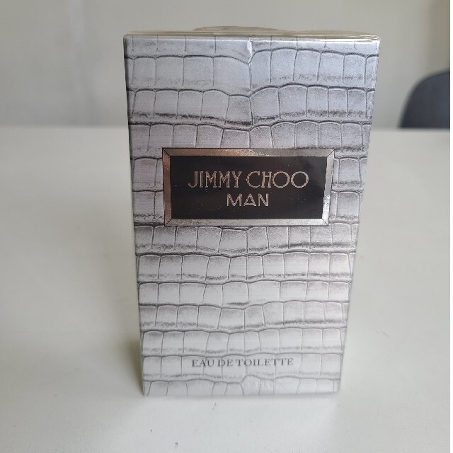 JIMMY CHOO(ジミーチュウ)の新品未開封JIMMY CHOO　ジミーチュウ　マン　オードトワレ50ml コスメ/美容の香水(香水(男性用))の商品写真