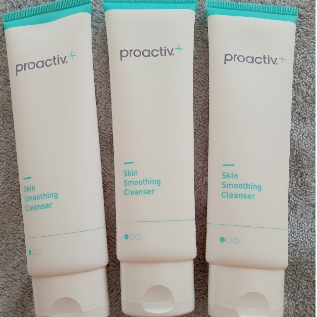 proactiv - プロアクティブ スキンスムージングクレンザーの通販 by