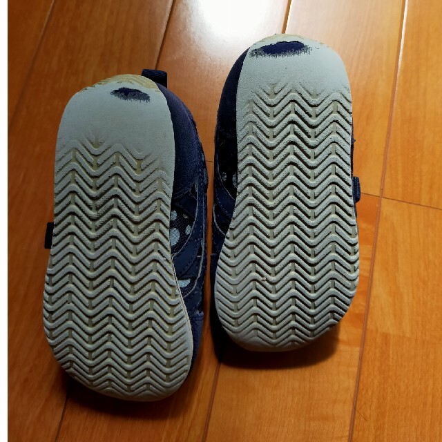 asics(アシックス)のasics 靴セット 15cm/16.5cm/17.5cm キッズ/ベビー/マタニティのキッズ靴/シューズ(15cm~)(スニーカー)の商品写真
