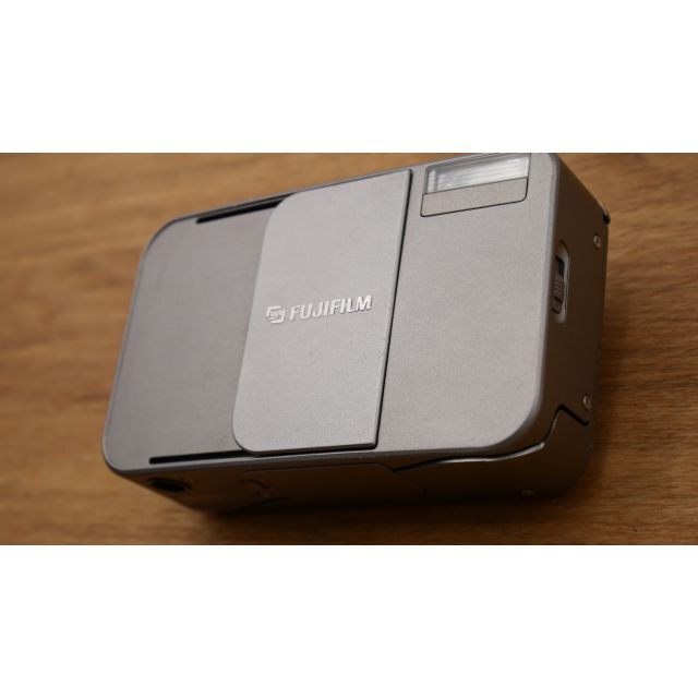 9867 良品 FUJIFILM CARDIA mini TIARA-