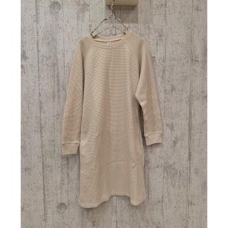 ユニクロ(UNIQLO)の超美品★UNIQLOワッフルワンピース130(ワンピース)