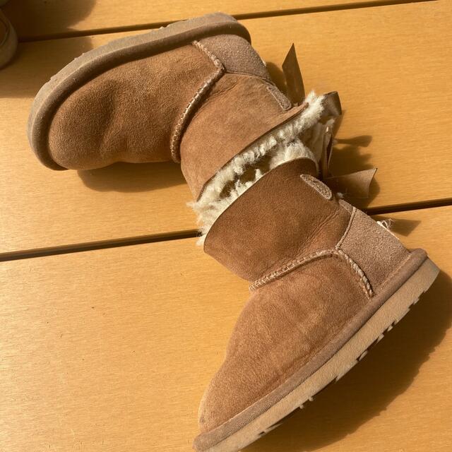 UGG(アグ)のUGG キッズ　14.5 キッズ/ベビー/マタニティのキッズ靴/シューズ(15cm~)(ブーツ)の商品写真