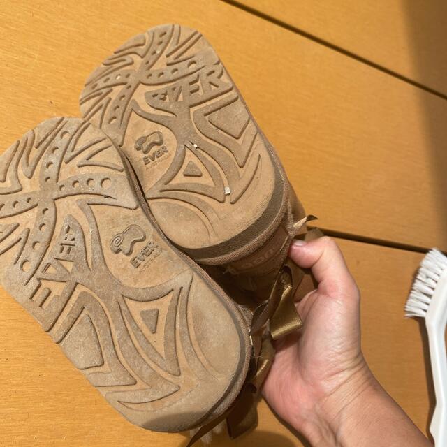 UGG(アグ)のUGG キッズ　14.5 キッズ/ベビー/マタニティのキッズ靴/シューズ(15cm~)(ブーツ)の商品写真