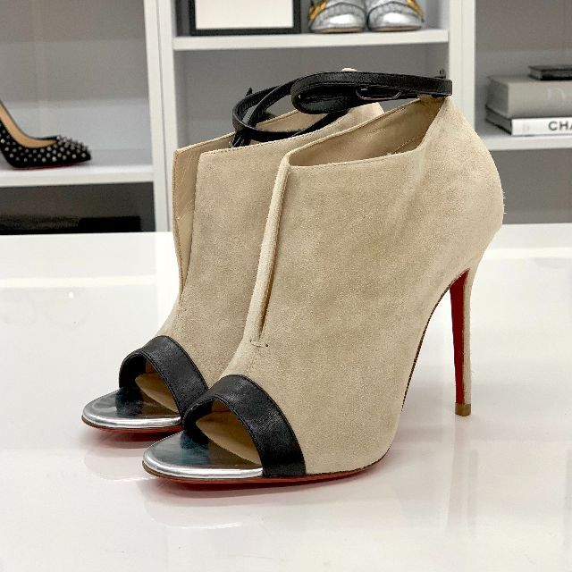 Christian Louboutin - 4376 未使用 クリスチャンルブタン スウェード