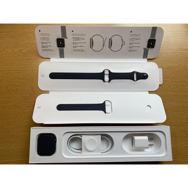 Apple Watch 5  40mm GPS スペースグレー　アルミニウム