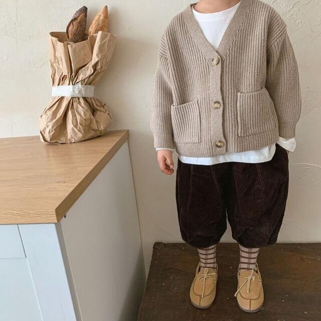 キッズカーディガン　アウター　ベージュ120 キッズ/ベビー/マタニティのキッズ服男の子用(90cm~)(カーディガン)の商品写真