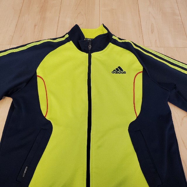 adidas(アディダス)のadidas　キッズ　ジャージ上　140㎝ キッズ/ベビー/マタニティのキッズ服男の子用(90cm~)(ジャケット/上着)の商品写真