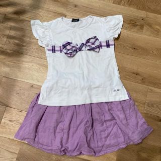 ベベ(BeBe)のBEBE Tシャツ　スカート(Tシャツ/カットソー)