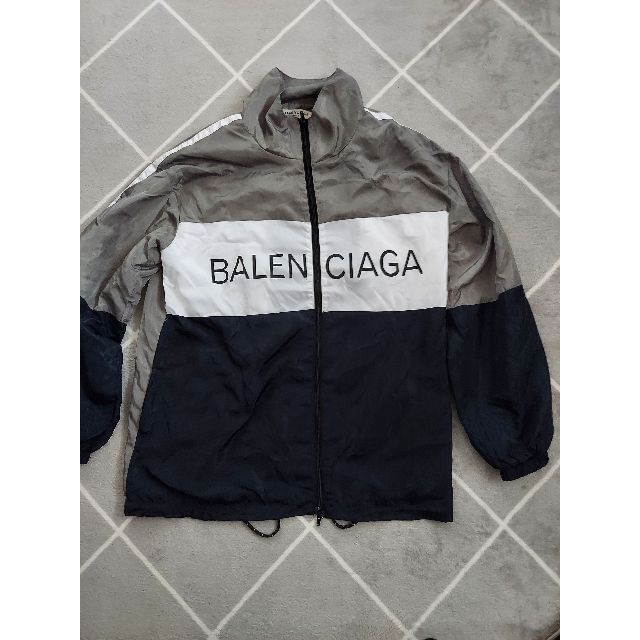 Balenciaga ナイロンジャケット　Sサイズ