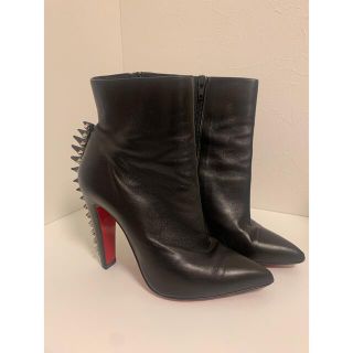 クリスチャンルブタン(Christian Louboutin)のクリスチャンルブタン   ショートブーツ　ブーツ(ブーツ)