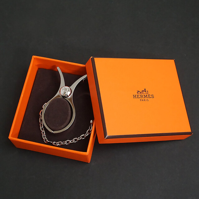 エルメス HERMES グローブホルダー シルバー 箱付き