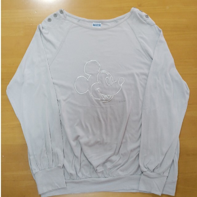 Disney(ディズニー)のレディース   ミッキー  袖Tシャツ　M レディースのトップス(Tシャツ(長袖/七分))の商品写真