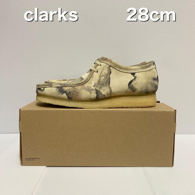 Clarks(クラークス)の28cm clarks クラークス WALLABEE ワラビー 新品未使用 メンズの靴/シューズ(ブーツ)の商品写真