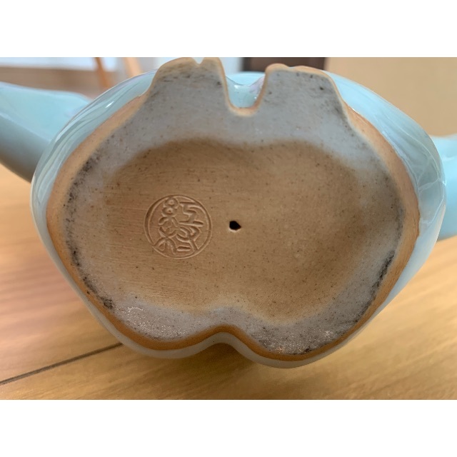 Amazon.co.jp: 青磁 翁と扇 京窯 林 紅村作 陶器 置き物