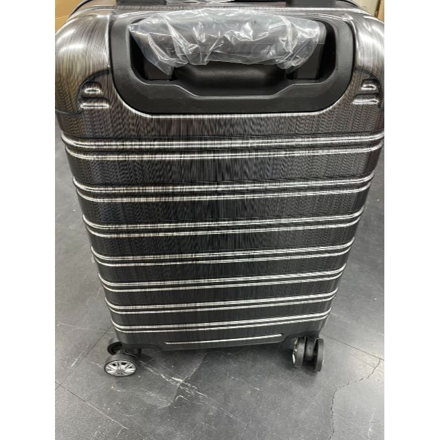 キャリーケース 黒 Sサイズ 新品 機内持ち込み 軽量 レディースのバッグ(スーツケース/キャリーバッグ)の商品写真