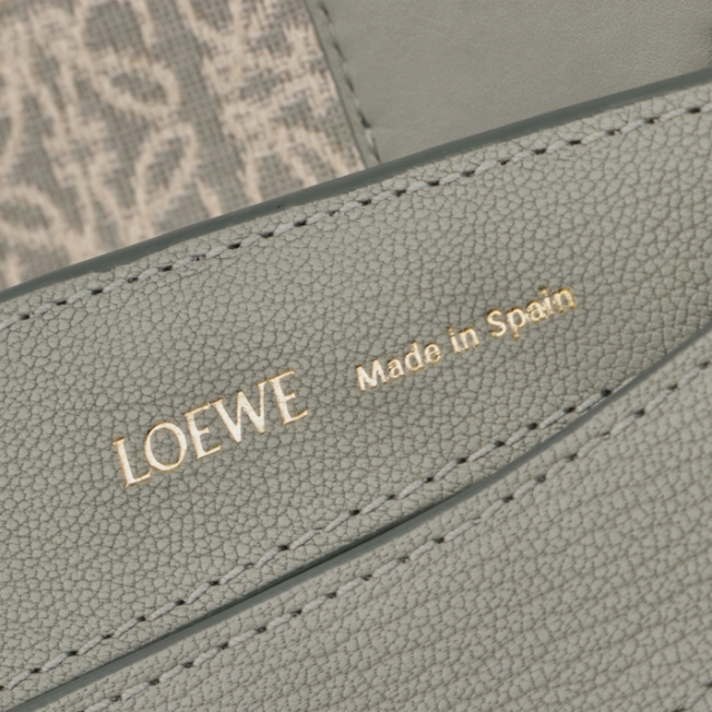 LOEWE ショルダーバッグ LUNA ルナ ホーボー ロゴベルト