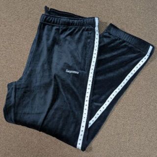 シュプリーム(Supreme)の黒XL Supreme Studded Velour Track Pant(その他)