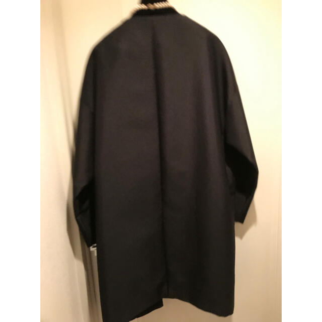 ADORE アドーア コート 内側がネイビーになります