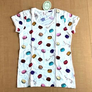 ラデュレ(LADUREE)のマカロン　ラデュレ✖️ユニクロ　コラボTシャツ　限定レア　LADUREE(Tシャツ(半袖/袖なし))