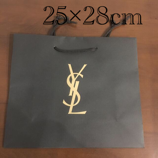 Yves Saint Laurent Beaute(イヴサンローランボーテ)のイヴ・サンローラン　ショッパー　ショップ袋　紙袋 レディースのバッグ(ショップ袋)の商品写真