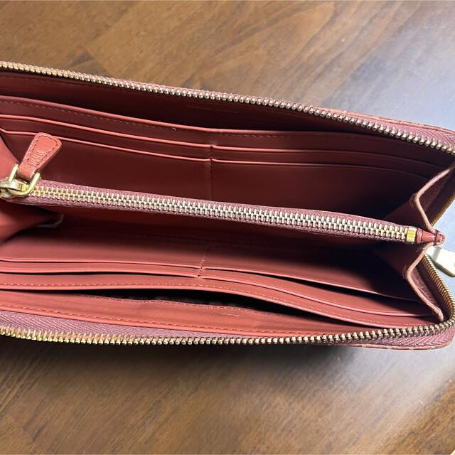 miumiu(ミュウミュウ)のmiumiu ピンク長財布 レディースのファッション小物(財布)の商品写真